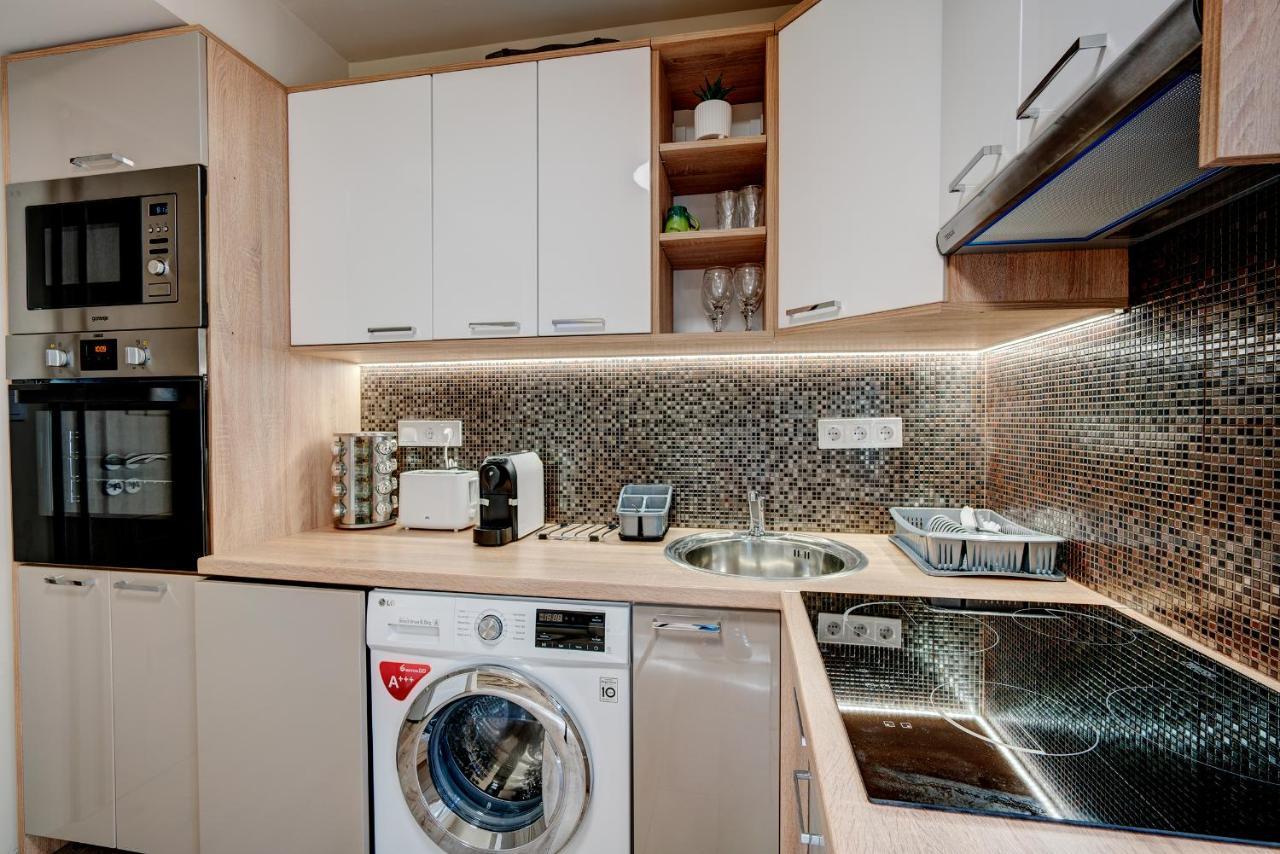 Hajnal Apartman Leilighet Szeged Eksteriør bilde