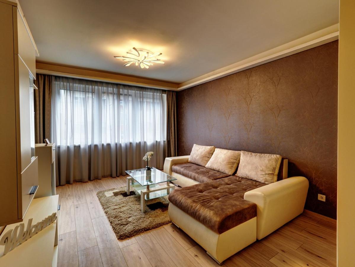 Hajnal Apartman Leilighet Szeged Eksteriør bilde