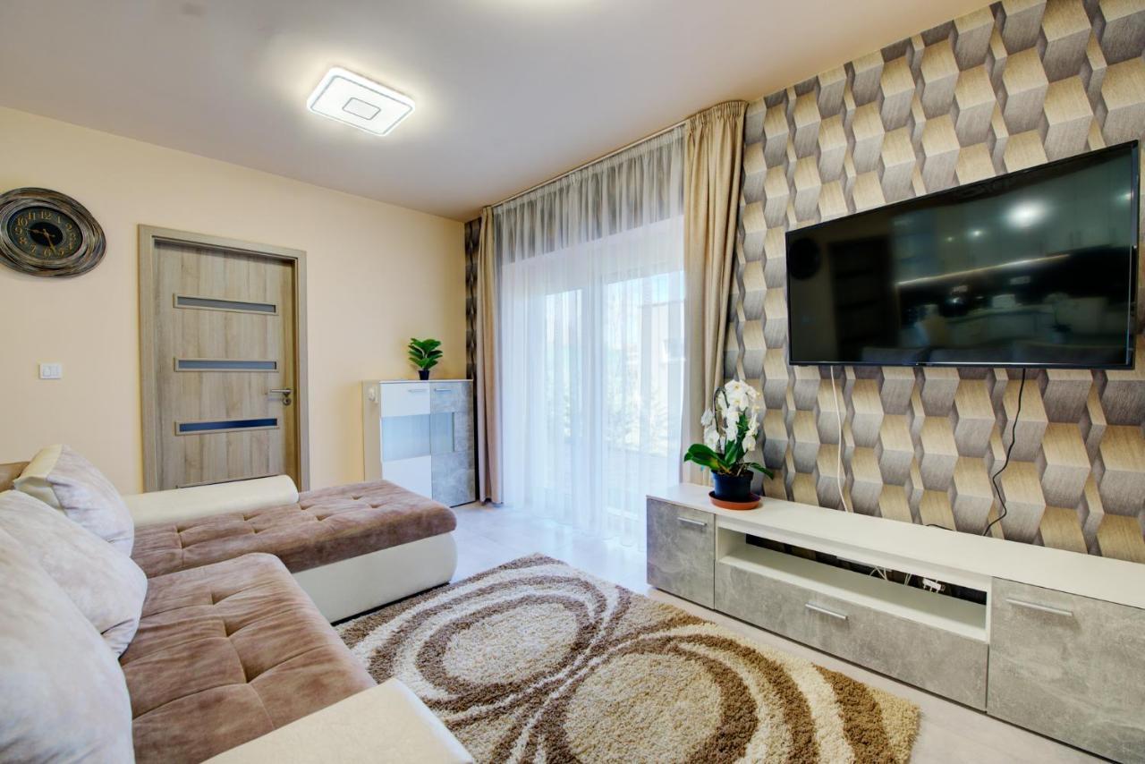 Hajnal Apartman Leilighet Szeged Eksteriør bilde