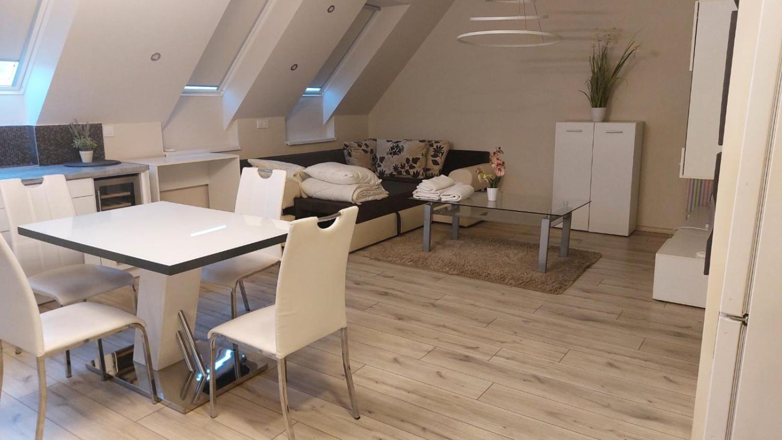 Hajnal Apartman Leilighet Szeged Eksteriør bilde